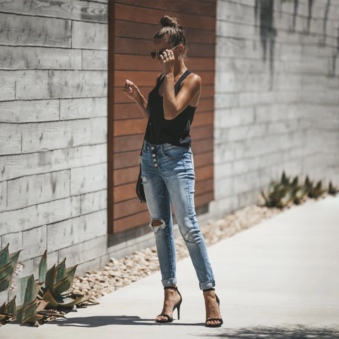 LISELOTTE - Vrouwen gescheurde zomerjeans