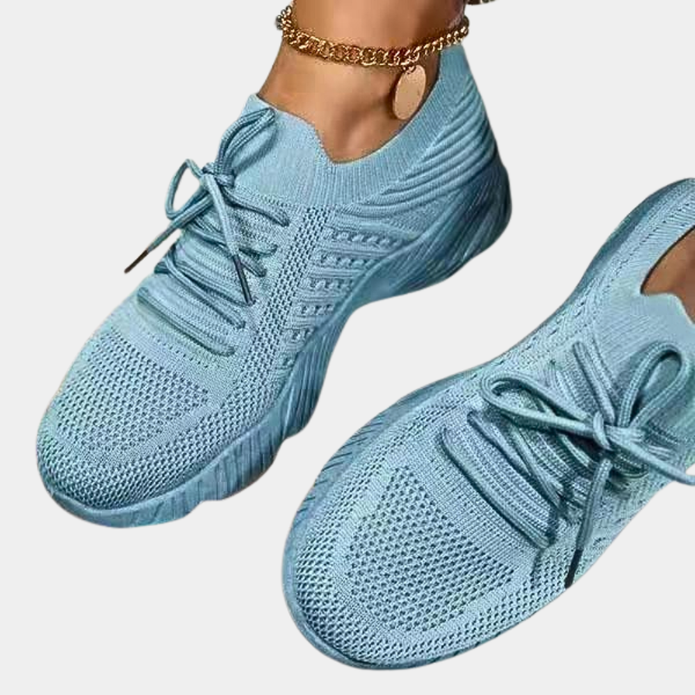 Ademende zomerse damessneakers