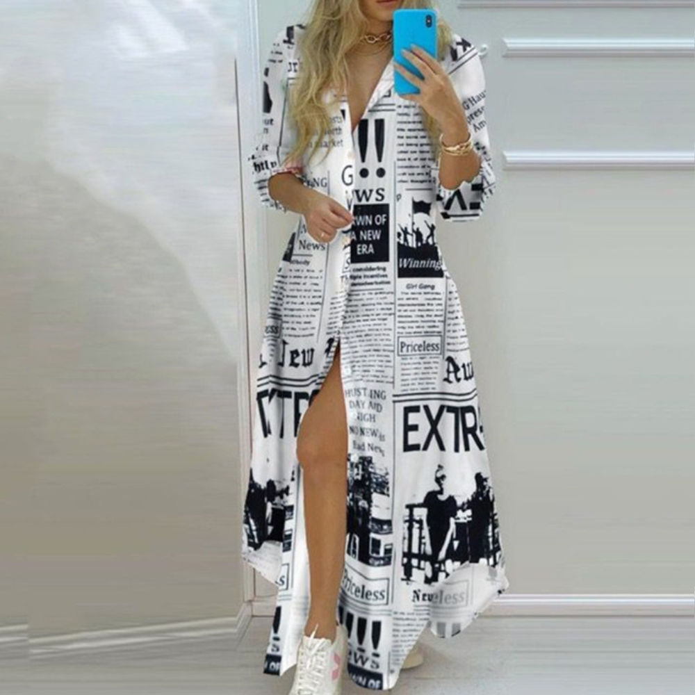 Antonia - Luxe Zomerjurk met Artistieke Kranten Print